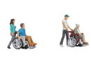 NOCH 36552 N - 2 personnes en fauteuil roulant avec leurs 2 aidants