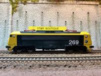 Photo 1/4 : Version srie limite 93/1250 de la locomotive Espagnole srie 269